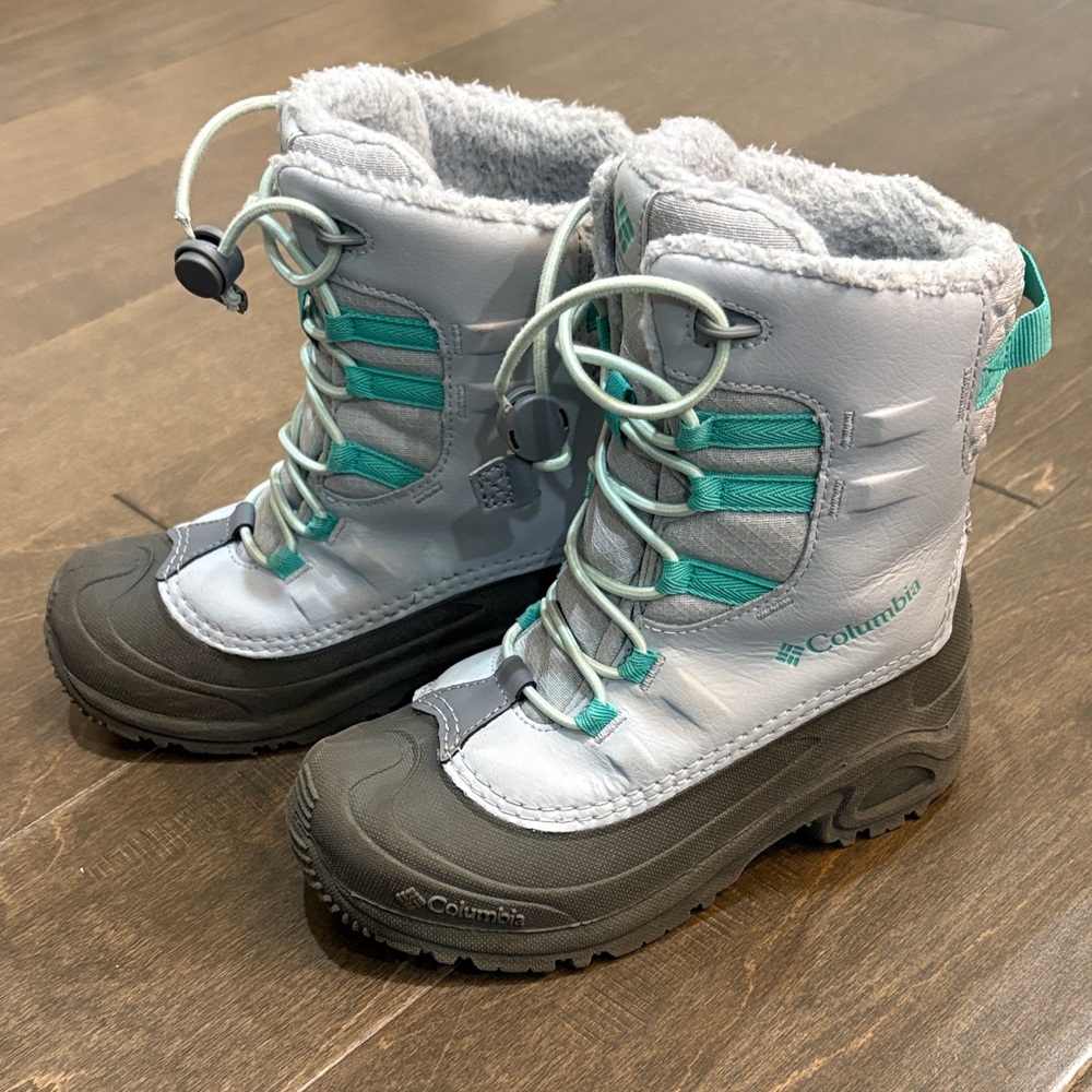 Columbia Kids' Gray and Aqua Snow Boots